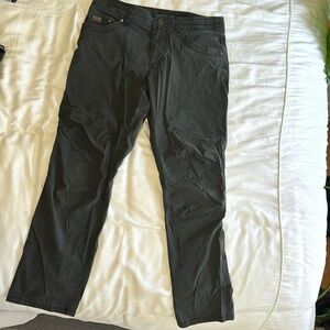 KUHL 32x30 REVOLVER ROGUE